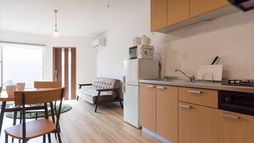 Private Vacation Home | Private kitchenette | Fridge, microwave, stovetop, electric kettle