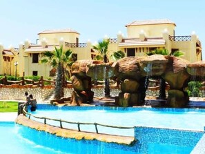 Seasonal outdoor pool