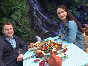 Breakfast, lunch, dinner served; Turkish cuisine