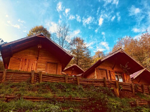 Yesil Dus Vadisi Bungalow Restoran