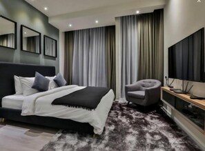 1 sovrum, skrivbord, strykjärn/strykbräda och wi-fi