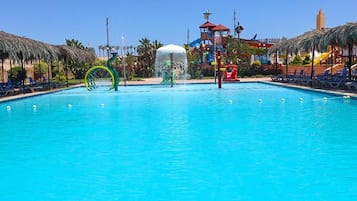 Alberca al aire libre por temporada