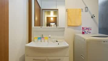 Private Vacation Home | Bathroom sink