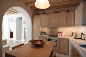 Villa, 3 Bedrooms | Private kitchen | Fridge, microwave, oven, stovetop