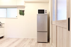 Apartment | Private kitchenette | Fridge, microwave, stovetop, electric kettle