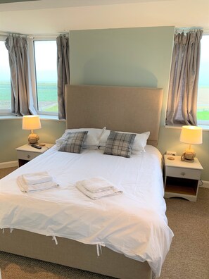 Exclusive Apartment (The Tower) | Individually decorated, individually furnished, iron/ironing board