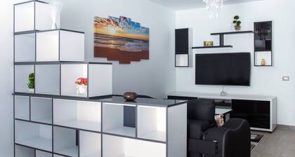 Apartamentect Alezzi Black & White 4