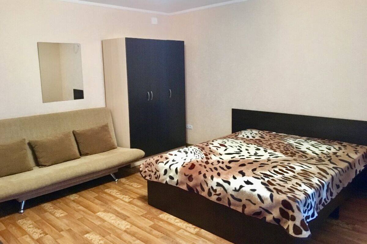 Minibar, in-room safe, iron/ironing board, free cots/infant beds