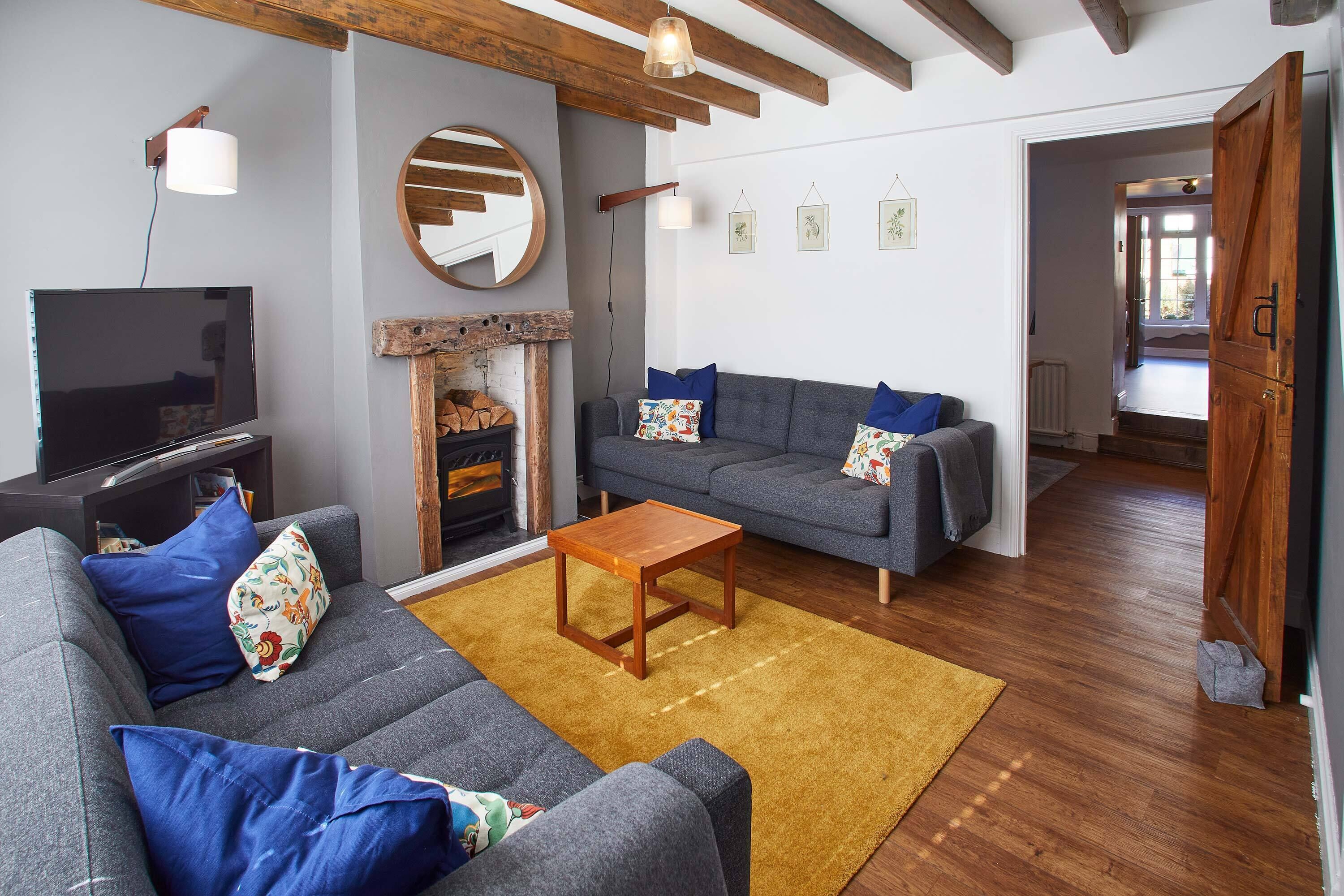 Hus | Oppholdsområde | Plasma-TV og peis