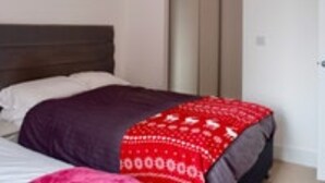 Room - Spacious Flat In London Zone 2 With River Views (London)