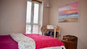 Apartment (1 Bedroom) | 1 bedroom, free WiFi, bed sheets - Bohemian 1 Bedroom Home in the City Centre (Dublin)