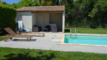 Piscine extérieure