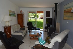 TV, DVD player, books