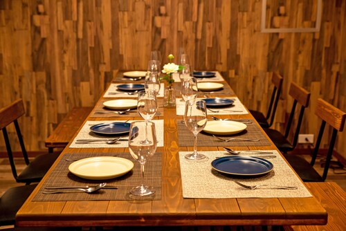 客室内のダイニングエリア