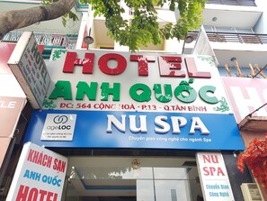 Exterior - OYO 395 Anh Quoc Hotel (Ho Chi Minh City)