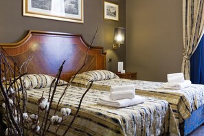 Double Room | In-room safe, individually decorated, individually furnished, desk - Luxury Floor (Rome)