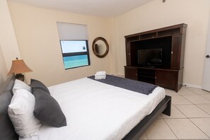 Apartment (1 Bedroom) | 1 bedroom, WiFi, bed sheets