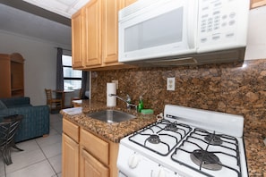 Apartment (1 Bedroom) | Private kitchen