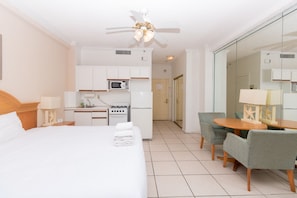 Apartment (1 Bedroom)