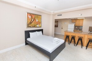 Apartment (1 Bedroom)