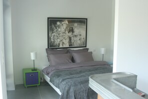 3 bedrooms, bed sheets, wheelchair access