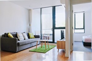 TV - A Leisure Lifestyle in Central Box Hill (Box Hill)