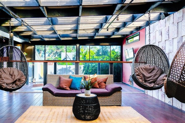 Interior - 'mountain Retreat Villa' Near Dandenong Ranges (Upwey)