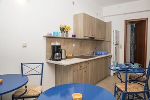 Dining - Bella Vita Style rooms & apartments (Faistos)