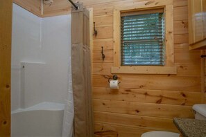 Séchoir à cheveux, serviettes fournies