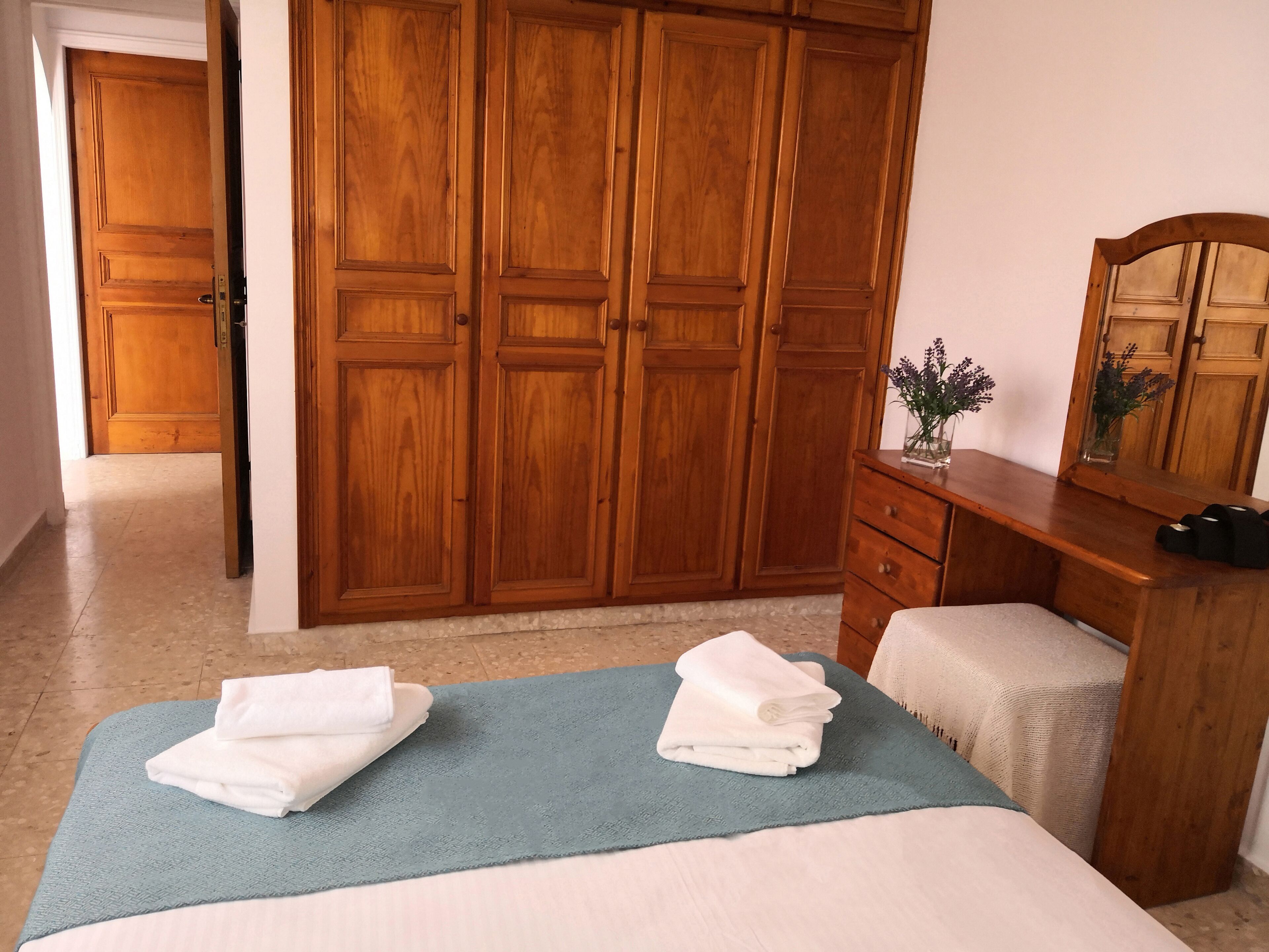 Desk, soundproofing, iron/ironing board, cots/infant beds