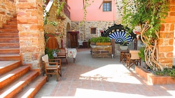 Suite, 2 Bedrooms | Terrace/patio