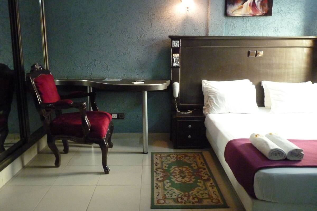 Classic Double Room
