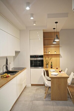 Appartamento, 1 camera da letto | Cucina privata | Frigorifero, microonde, forno, piano cottura