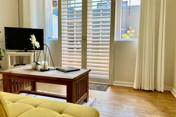 Standard Double Room | Living area