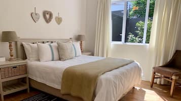 Premium bedding, individually decorated, individually furnished, desk