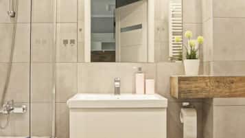 Apartament Comfort | Bany | Assecador de cabells i tovalloles