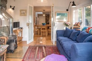 TV, fireplace - The Coach House, Orford (Orford)