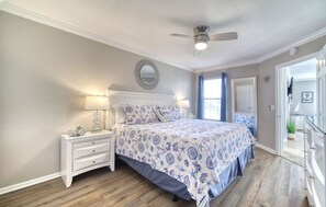 2 室のベッドルーム、アイロン / アイロン台、旅行用ベビーベッド、WiFi (無料)