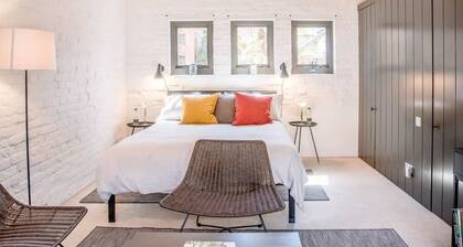 The Loose Box, Sudbourne