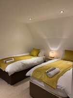 尊荣公寓 | 2 多间卧室、特色装修、特色家居、笔记本电脑工作区