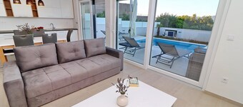 วิลลา E & D