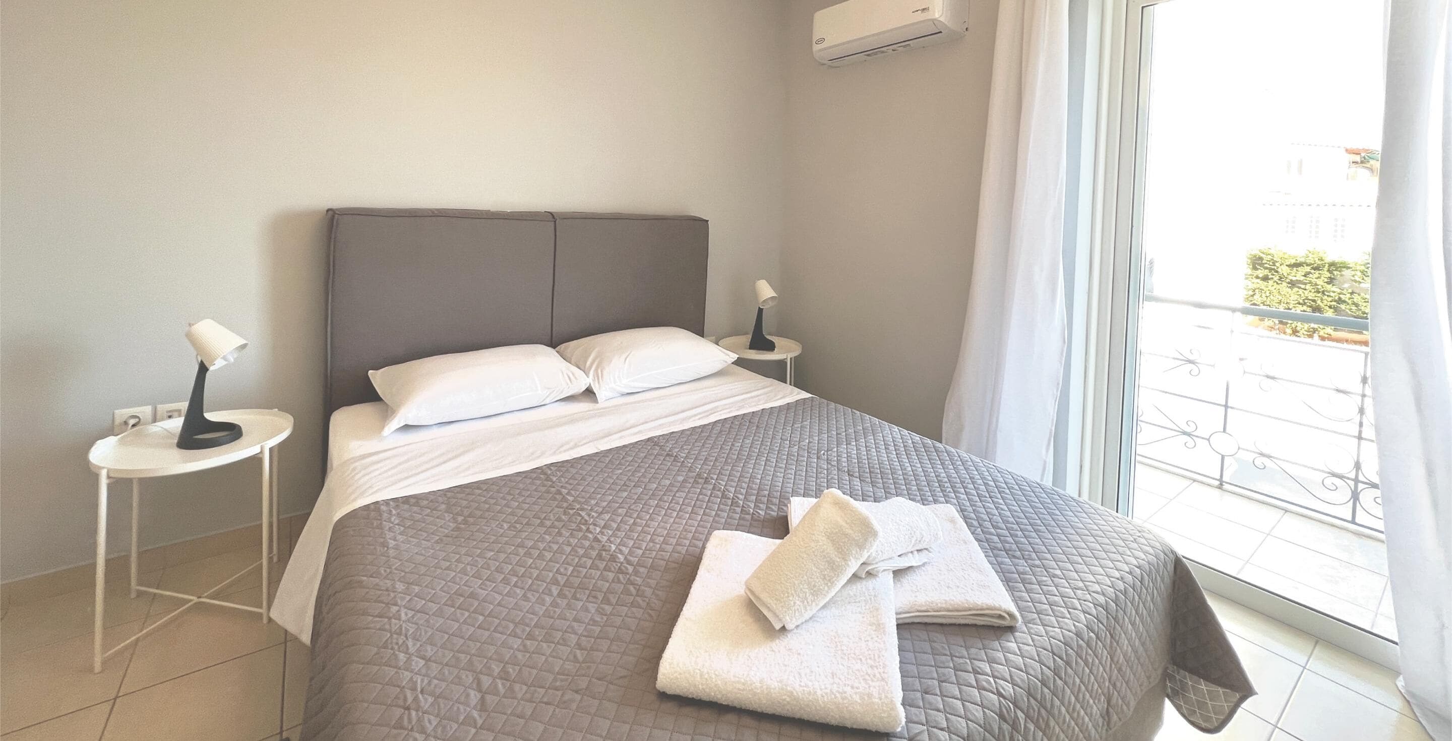 高级公寓, 2 间卧室 (Α2) | 笔记本电脑工作区、隔音、熨斗/熨衣板、免费婴儿床