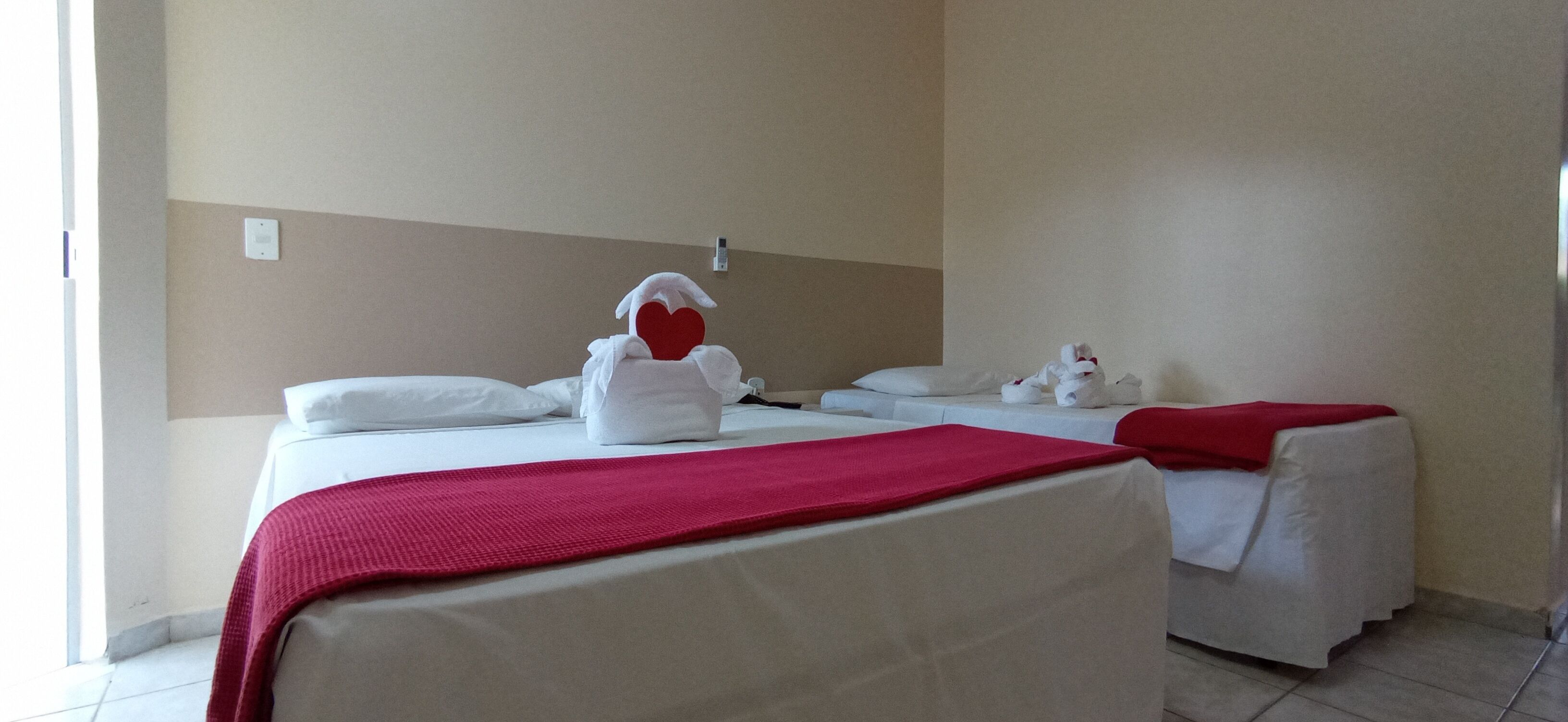 superior twin room | minibar, desk, free wifi, bed sheets