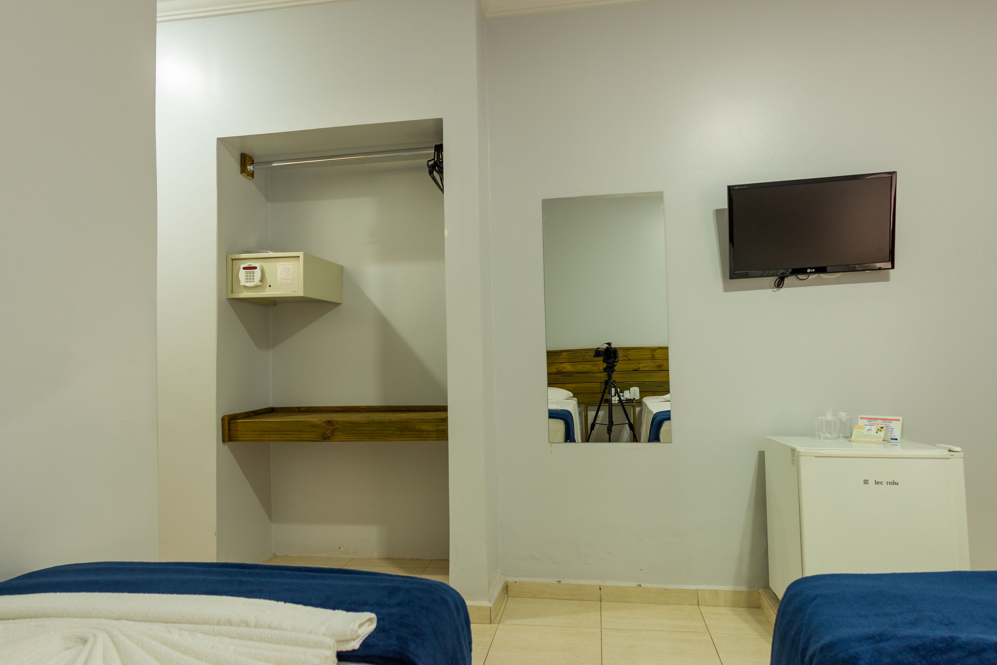 minibar, desk, free wifi, bed sheets