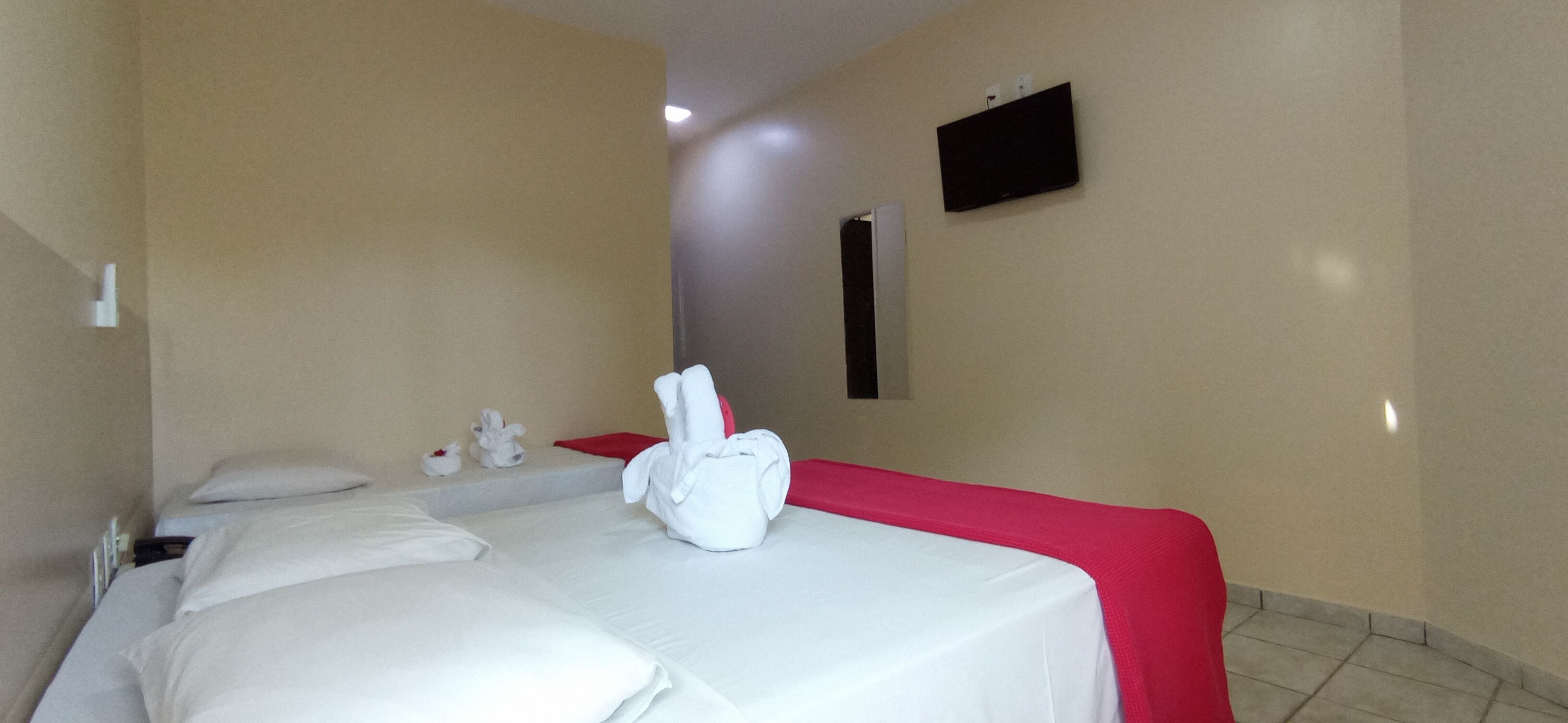 superior twin room | minibar, desk, free wifi, bed sheets