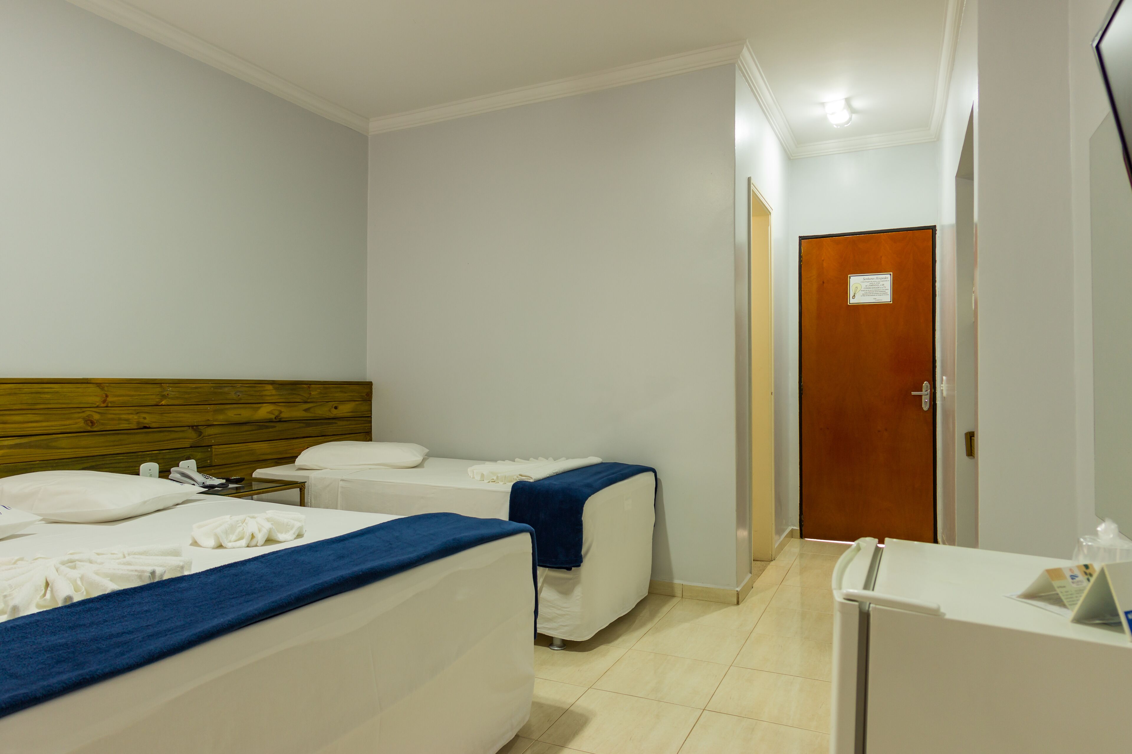 deluxe double room | minibar, desk, free wifi, bed sheets