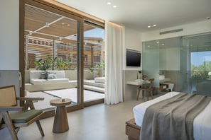 Deluxe Suite Private Pool