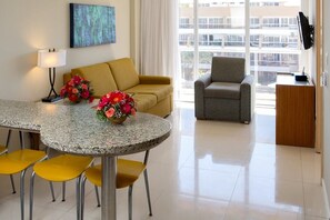 Living area - SUITE - 2 Bedrooms, 2 Bathrooms   - Full Kitchen and bath. Low level. -UNIT  32 (Pampatar)