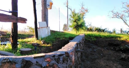 Maalaismainen mökki Ucareo los Azufres