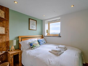 1 bedroom, free WiFi, bed sheets - 1 bedroom accommodation in Wensley, near Leyburn (Wensley, near Leyburn)